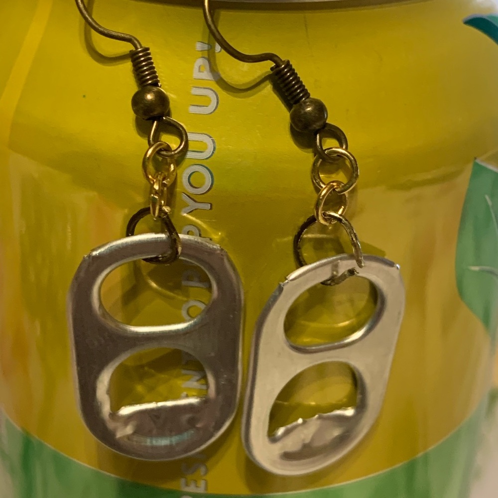 Bottletab hypoallergenic earring clip on available